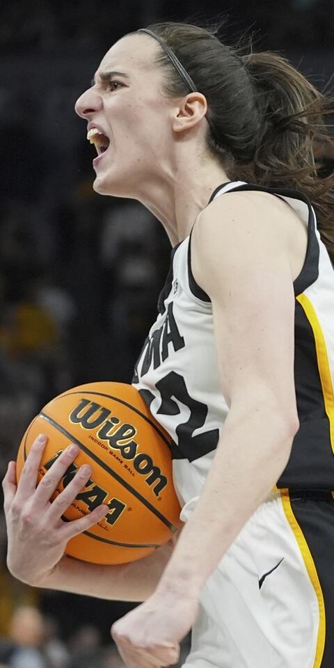 Caitlin Clark's Iowa Hawkeyes featured in our WNCAAB south region odds for womens march madness