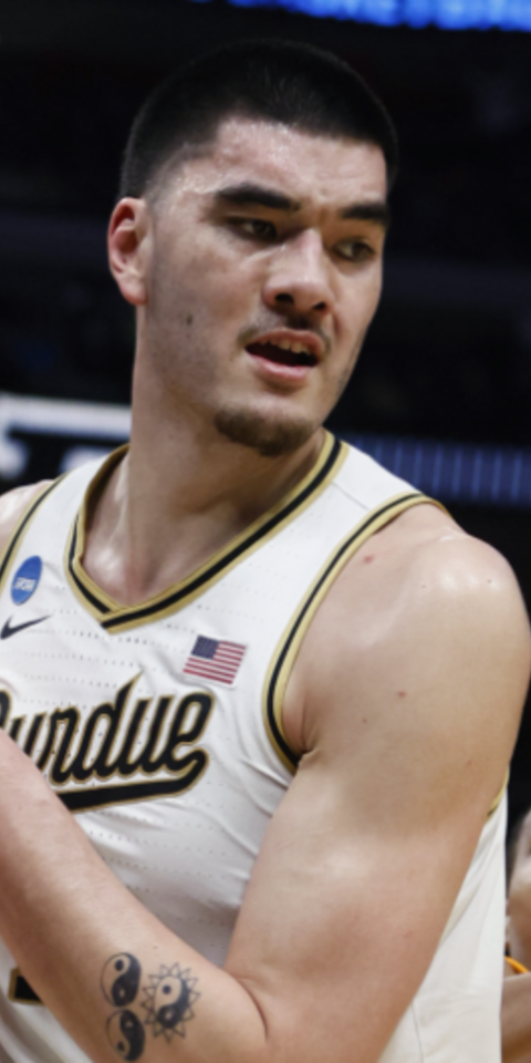 Zach Edey's Boilermakers are favored in the NC State vs Purdue odds