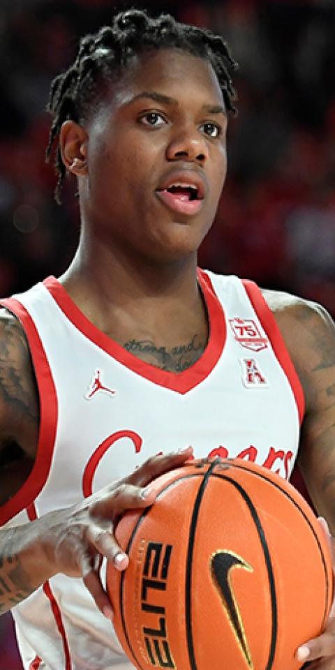 Marcus Sasser & the Houston Cougars are favorites to win the AAC basketball tournament.