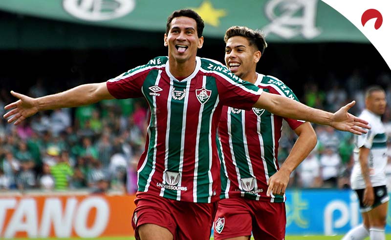 Ganso (Fluminense) comemorando gol