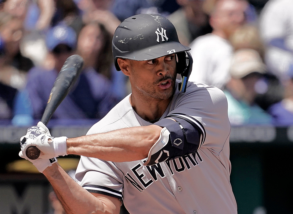 Giancarlo Stanton's Yankees are favored in the Yankees vs White Sox odds
