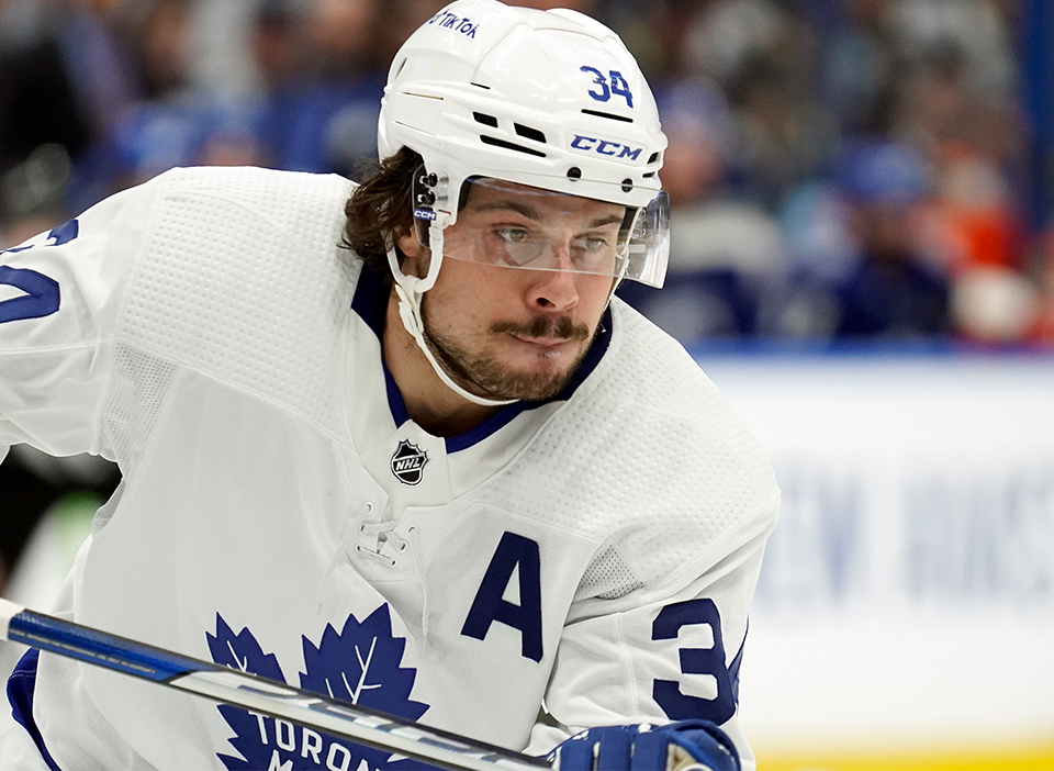 Auston Matthews' Maple Leafs are favored in the Lightning vs Maple Leafs Game 7 Odds