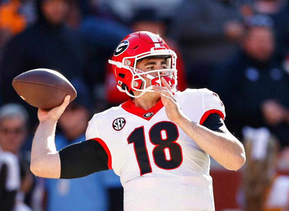 Can JT Daniels lead Mountaineers to a victory? Mountaineers vs Panthers picks and odds