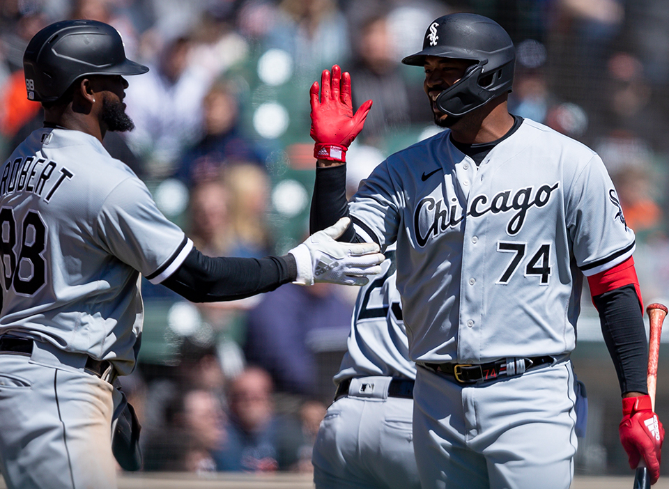 Eloy Jimenez, Luis Robert and the White Sox are favored Friday in Rays vs White Sox odds.