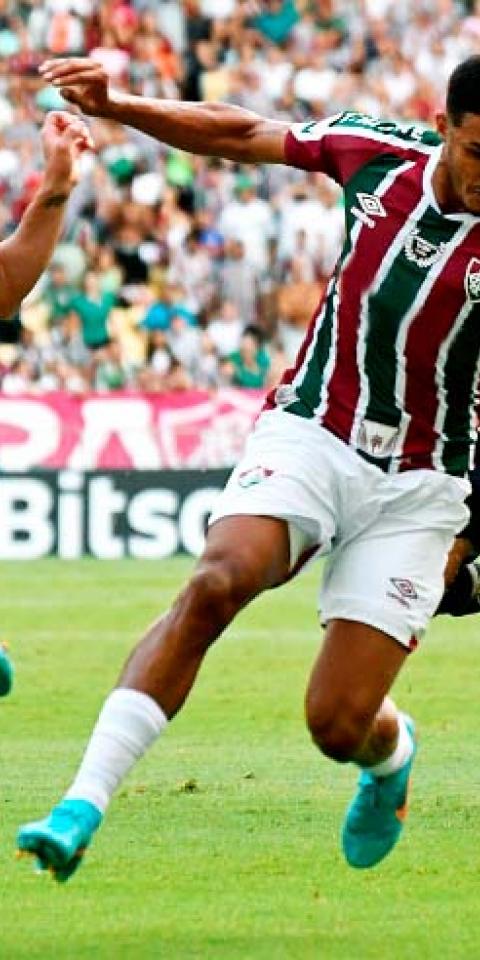 Lance de partida entre Fluminense e Santos na Série A do Brasileirao
