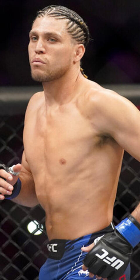 Brian Ortega se prepara para combatir. Cuotas y picks del UFC Fight Night: Ortega Vs Rodríguez.