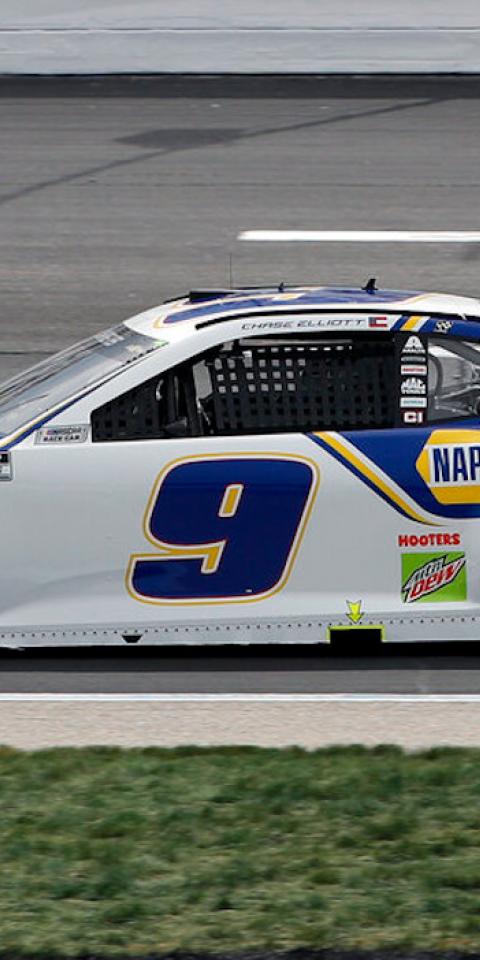 Chase Elliott is one of the favorite in the Verizon 200 at the Brickyard odds at Indianapolis Motor Speedway Road Course.