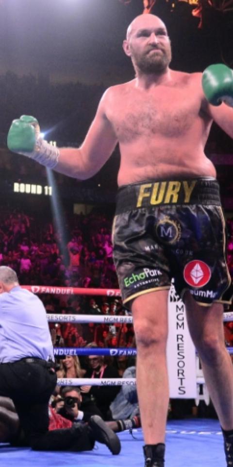 Tyson Fury is a massive favorite in the Fury vs Chisora odds