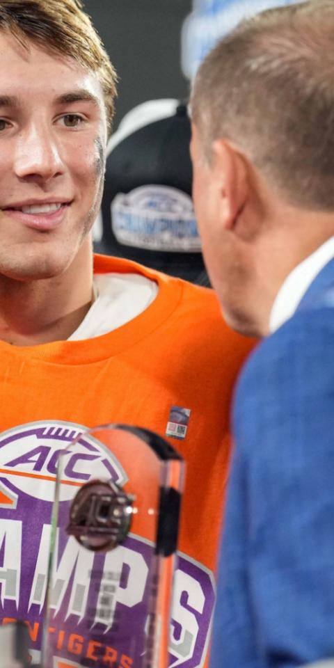 Cade Klubnik and Clemson Tigers featured in out 2022 college football bowl game props