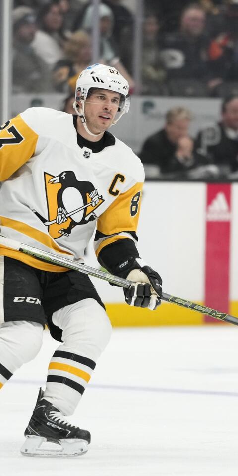Sidney Crosby's Penguins featured in our Penguins vs Islanders picks and odds