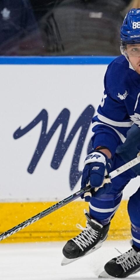 William Nylander's Leafs are favored in the Leafs vs Blue Jackets odds