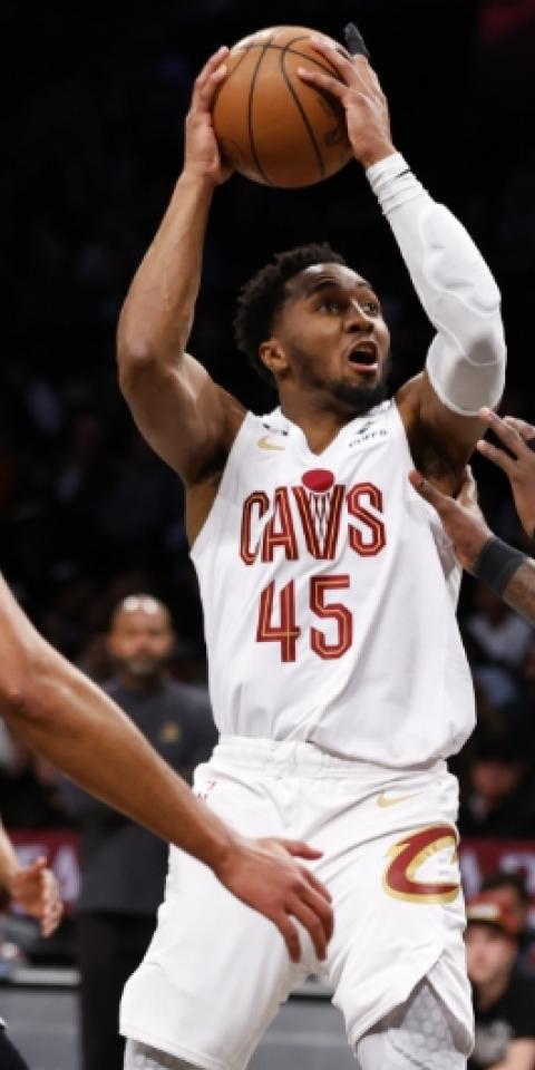 Donovan Mitchell and the Cavaliers opened as solid road favorites Thursday in Cavaliers vs Nets odds.