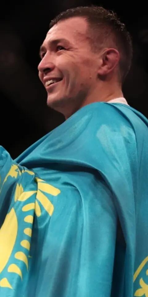 Damir Ismagulov is favored over Grant Dawson at UFC Fight Night on July 1