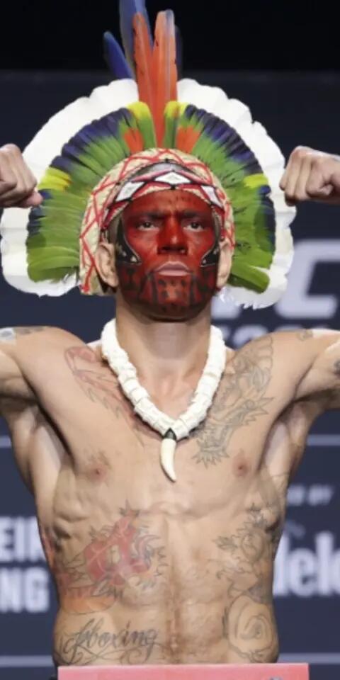 Alex Pereira is the underdog vs Jan Blachowicz at UFC 291