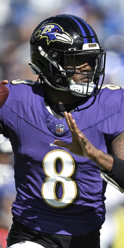 Lamar Jackson's Baltimore Ravens featured in our Ravens vs Cardinals picks and odds