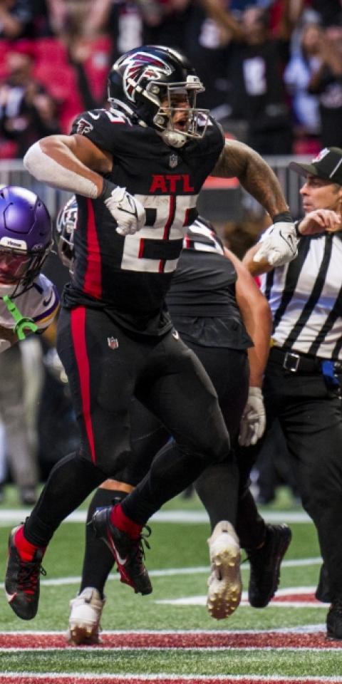 Tyler Allgeier's Atlanta Falcons featured in our Falcons vs Cardinals picks and odds