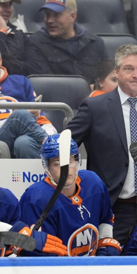 Patrick Roy and the New York Islanders featured in our NHL DFS Lineup