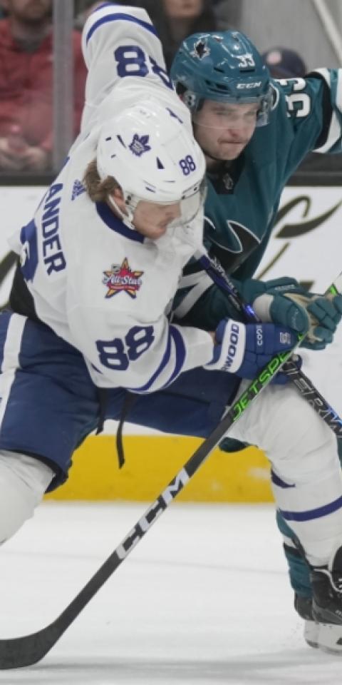William Nylander's Toronto Maple Leafs featured in our NHL prop bets of the night