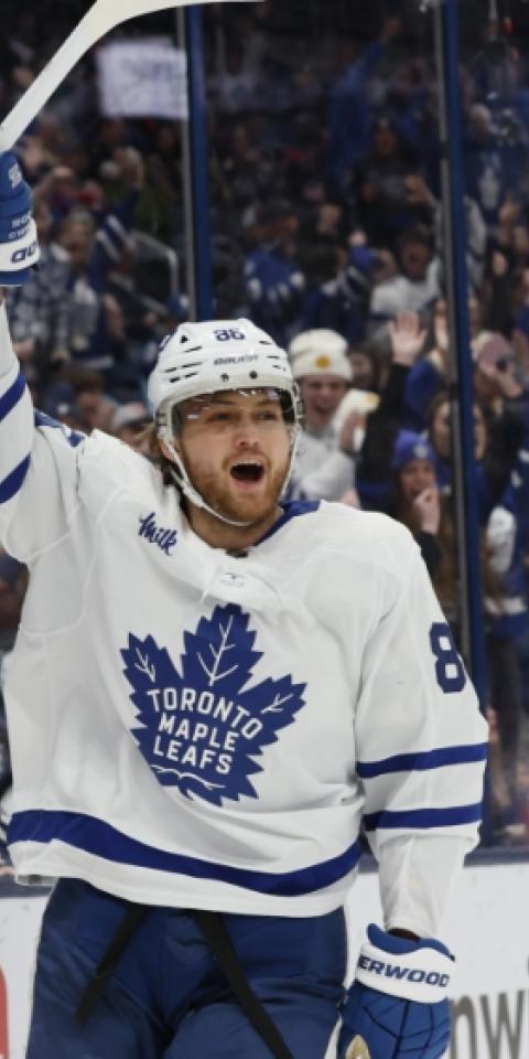 William Nylander featured in our NHL shots on goal props and picks for tonight