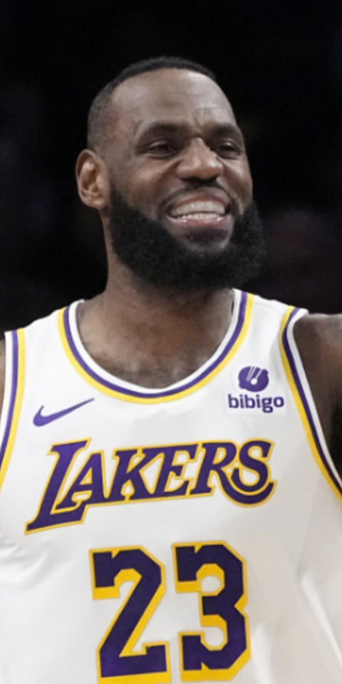 LeBron James is featured in the Lakers vs Thunder odds