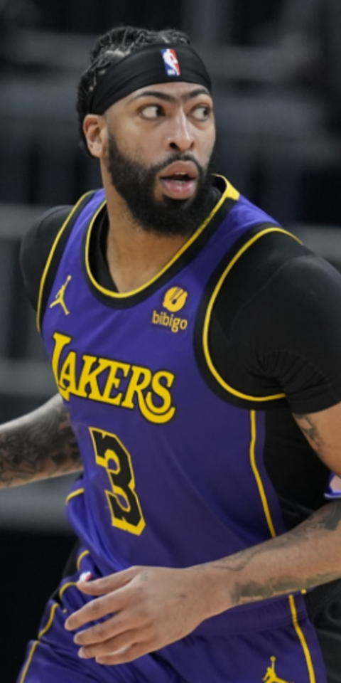 Anthony Davis' Lakers are favored in the Timberwolves vs Los Angeles Oddso
