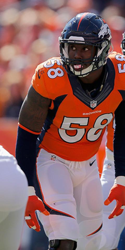 Outside linebacker Von Miller #58 of the Denver Broncos lines up against the Arizona Cardinals at Sports Authority Field at Mile High on October 5, 2014 in Denver, Colorado. The Broncos defeated the Cardinals 41-20.