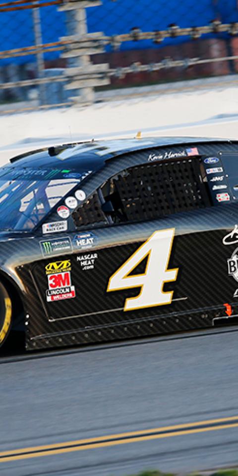 Kevin Harvick is the favorite for the Atlanta Motor Speedway odds