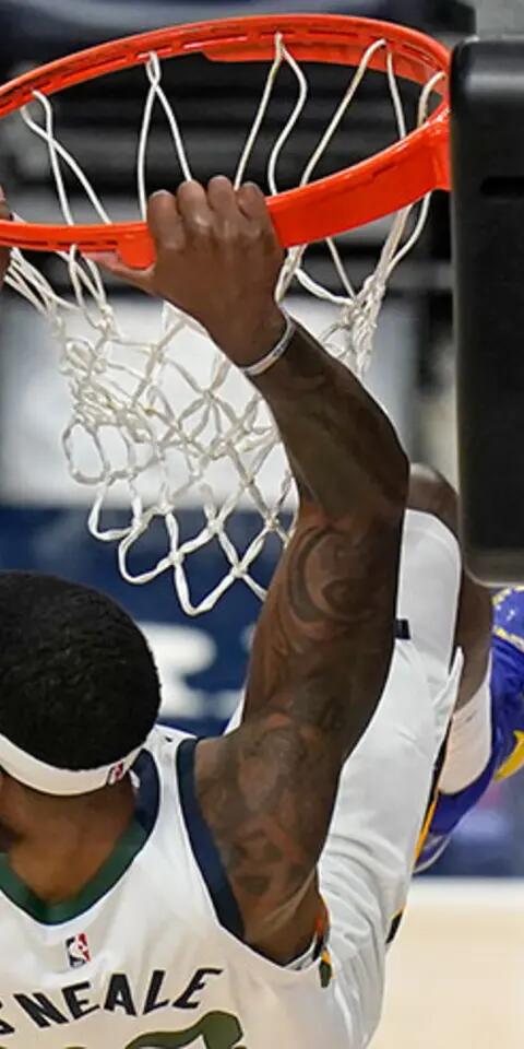 The Utah Jazz are favored to continue their red-hot run against the Dallas Mavericks on January 29.