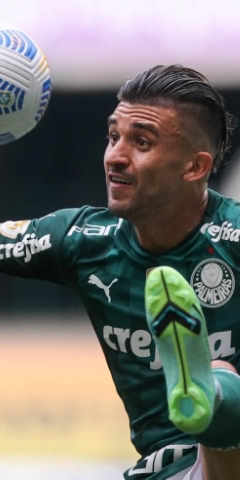 Palmeiras enfrenta jogo parelho no Brasileirão 2021.