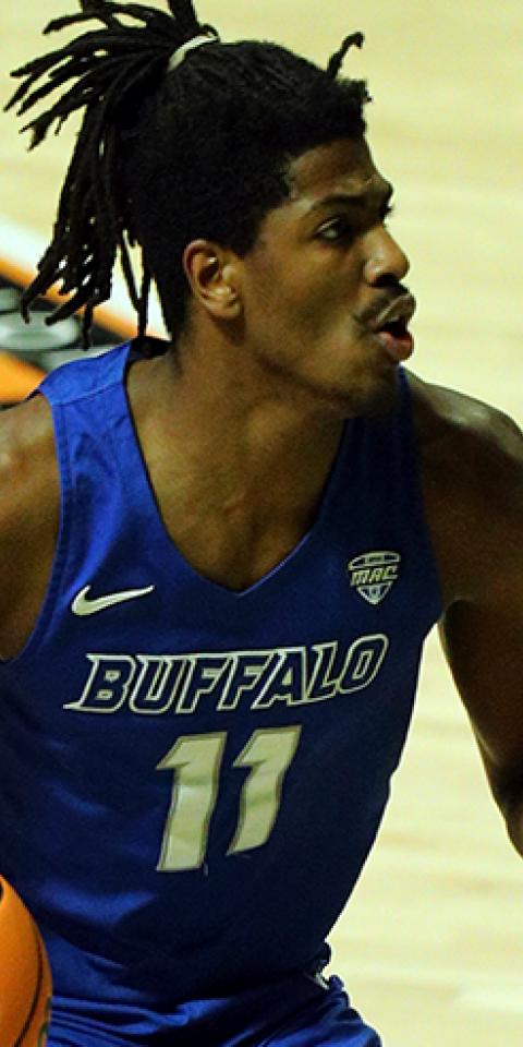 Jeenathan Williams & Buffalo lead our best college basketball prop bets.