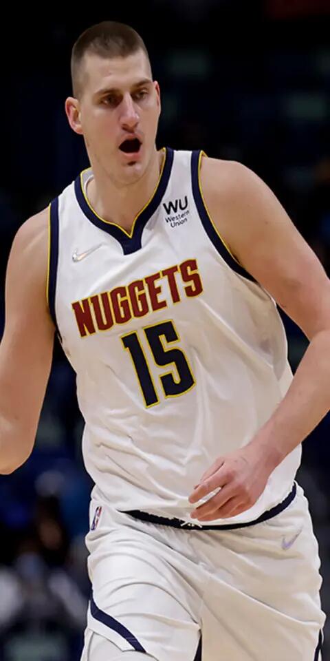 Nikola Jokic & Nuggets road underdogs against Bucks on January 30, 2022.