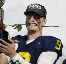 JJ McCarthy's Michigan Wolverines featured in our 2023 bowl betting blog