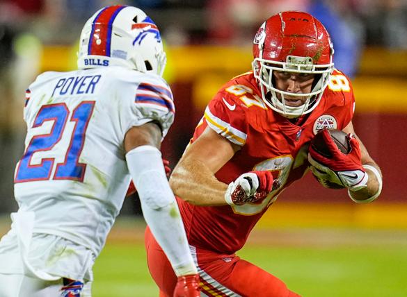 Travis Kelce and the Chiefs are small home favorites in Bills vs Chiefs odds for their AFC divisional-round matchup.