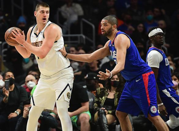 Nikola Jokic and the Nuggets are solid home favorites Wednesday night in Clippers vs Nuggets odds.